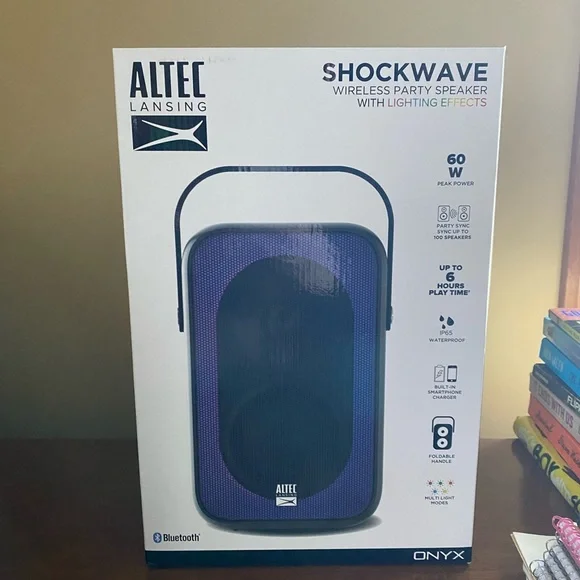 Altec Lansing Speaker - Picture 1 of 2